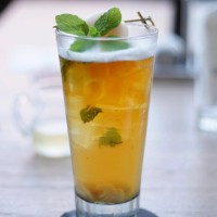 شاي أخضر بالنعناع